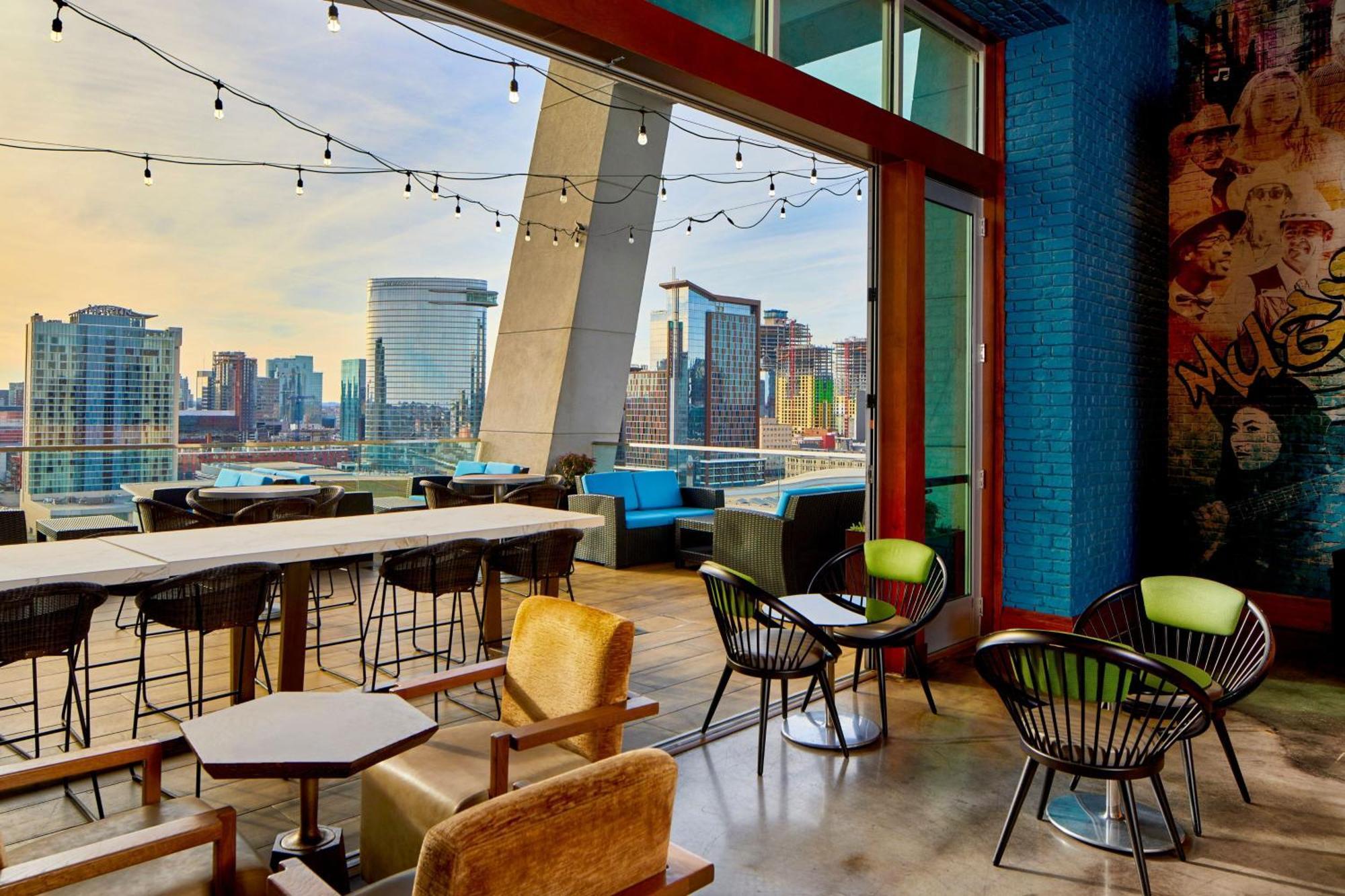 Ac Hotel Nashville Downtown Exteriör bild